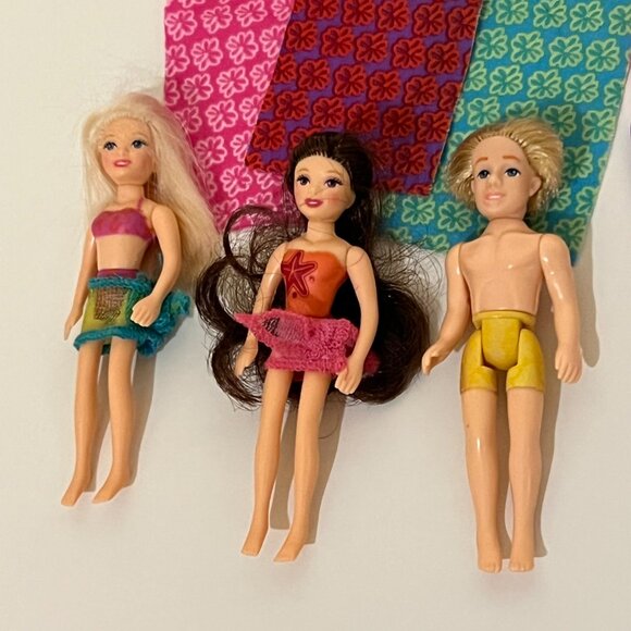 Polly Pocket! So Hip Cruise Ship Playset with 3 Dolls, Accessories and Box - Picture 16 of 16